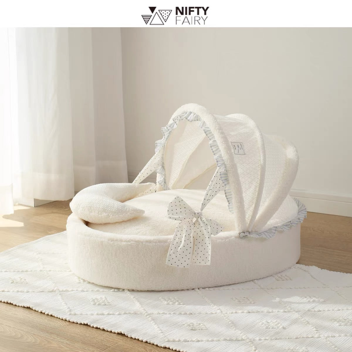 Minan White Cradle Pet Bed