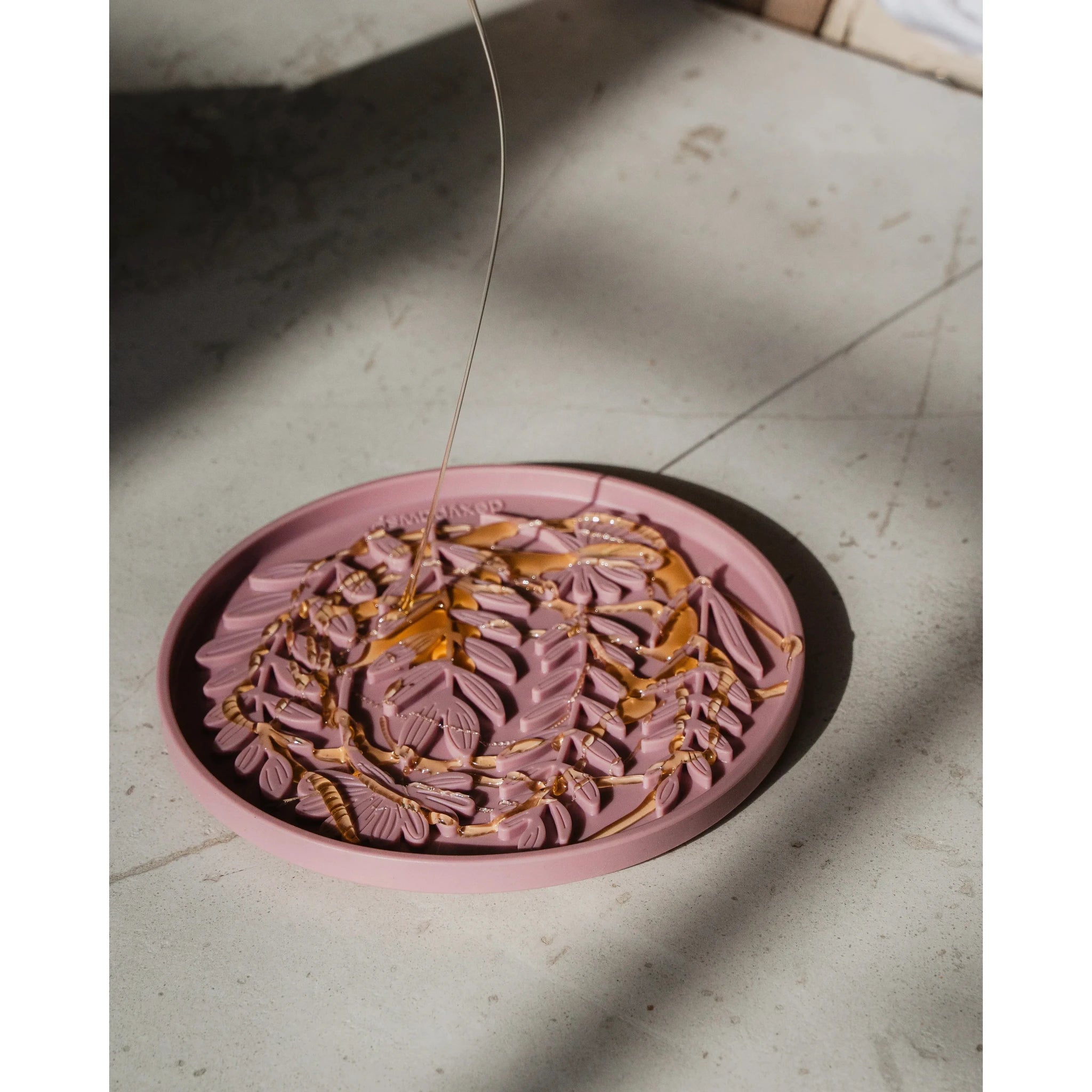 Dexypaws Enrichment Licking Mat for dogs & cats, Blush Pink Garden by Dexypaws