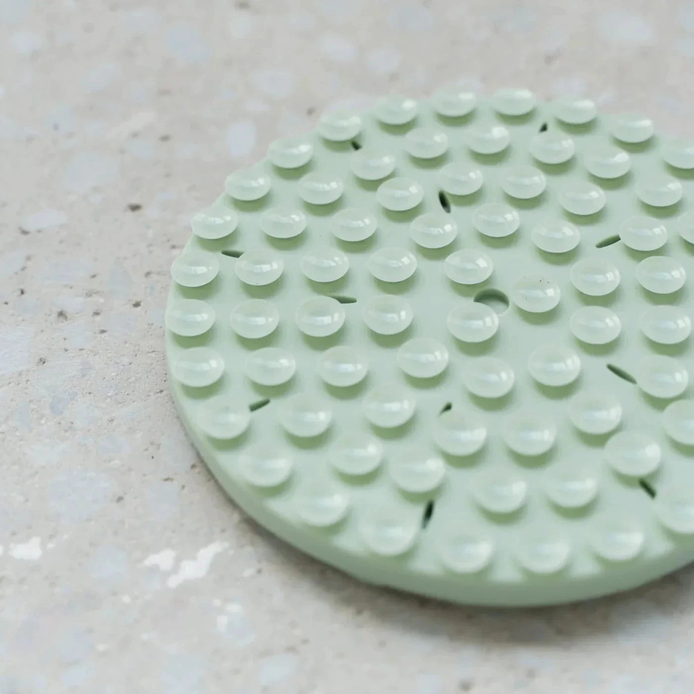 Dexypaws Sillicon Enrichment "Hide + Seek" Snuffle Mat by Dexypaws