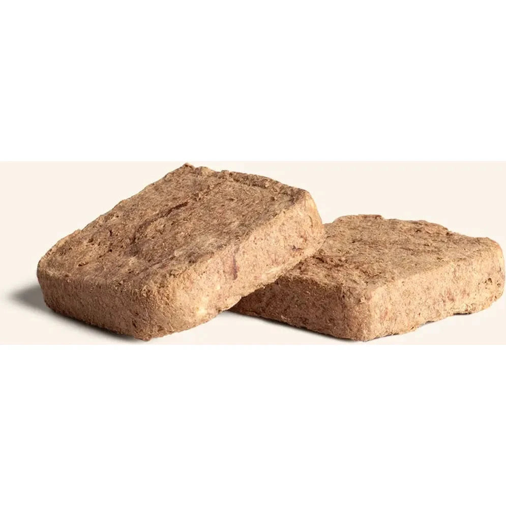 Vital Essentials® Freeze-Dried Raw Chicken Entree for Cats (Mini Nibs & Mini Patties) by Vital Essential