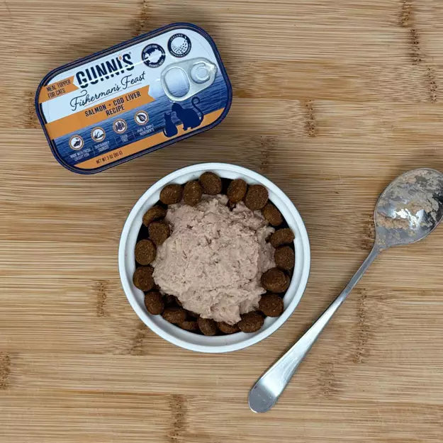 Garniture alimentaire pour chats au saumon et au foie de morue de Gunni