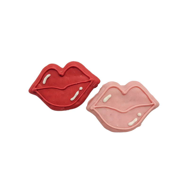 Bosco & Roxy - Kissing lips