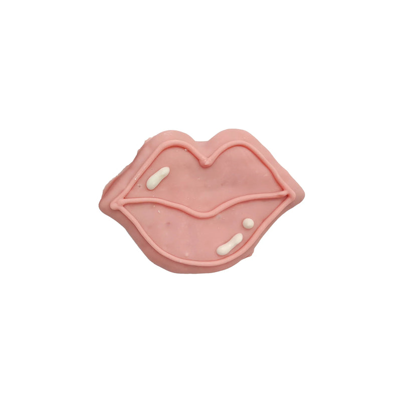 Bosco & Roxy - Kissing lips